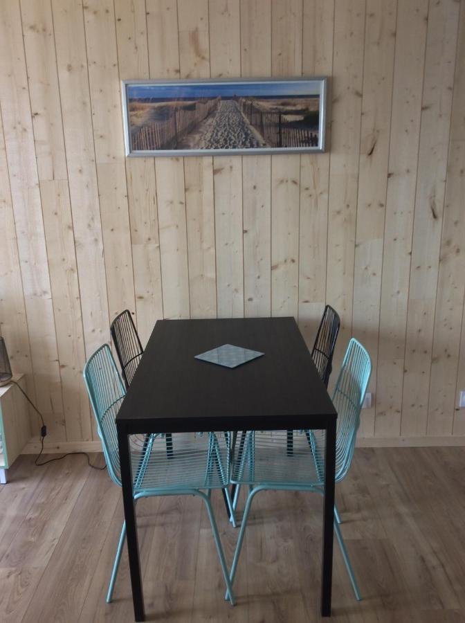 Les Obiones, Vue Laterale Mer, Fort Mahon Plage, Magnifique Studio Cabine 4P, Avec Balcon , Parking Prive Gratuit, Wifi, Classe 2 Etoiles, Exposition Plein Sud En Baie De Somme 외부 사진