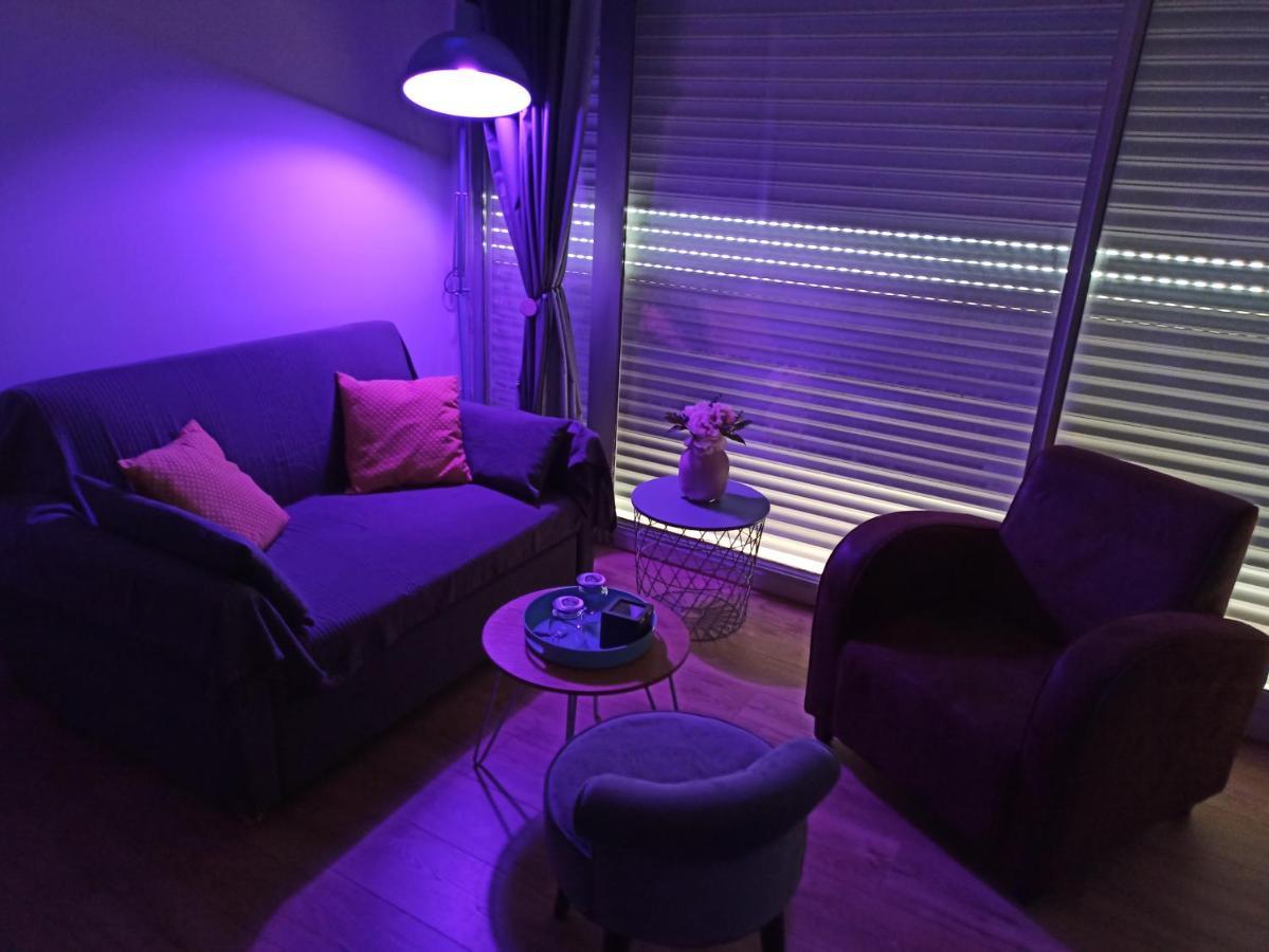 Les Obiones, Vue Laterale Mer, Fort Mahon Plage, Magnifique Studio Cabine 4P, Avec Balcon , Parking Prive Gratuit, Wifi, Classe 2 Etoiles, Exposition Plein Sud En Baie De Somme 외부 사진