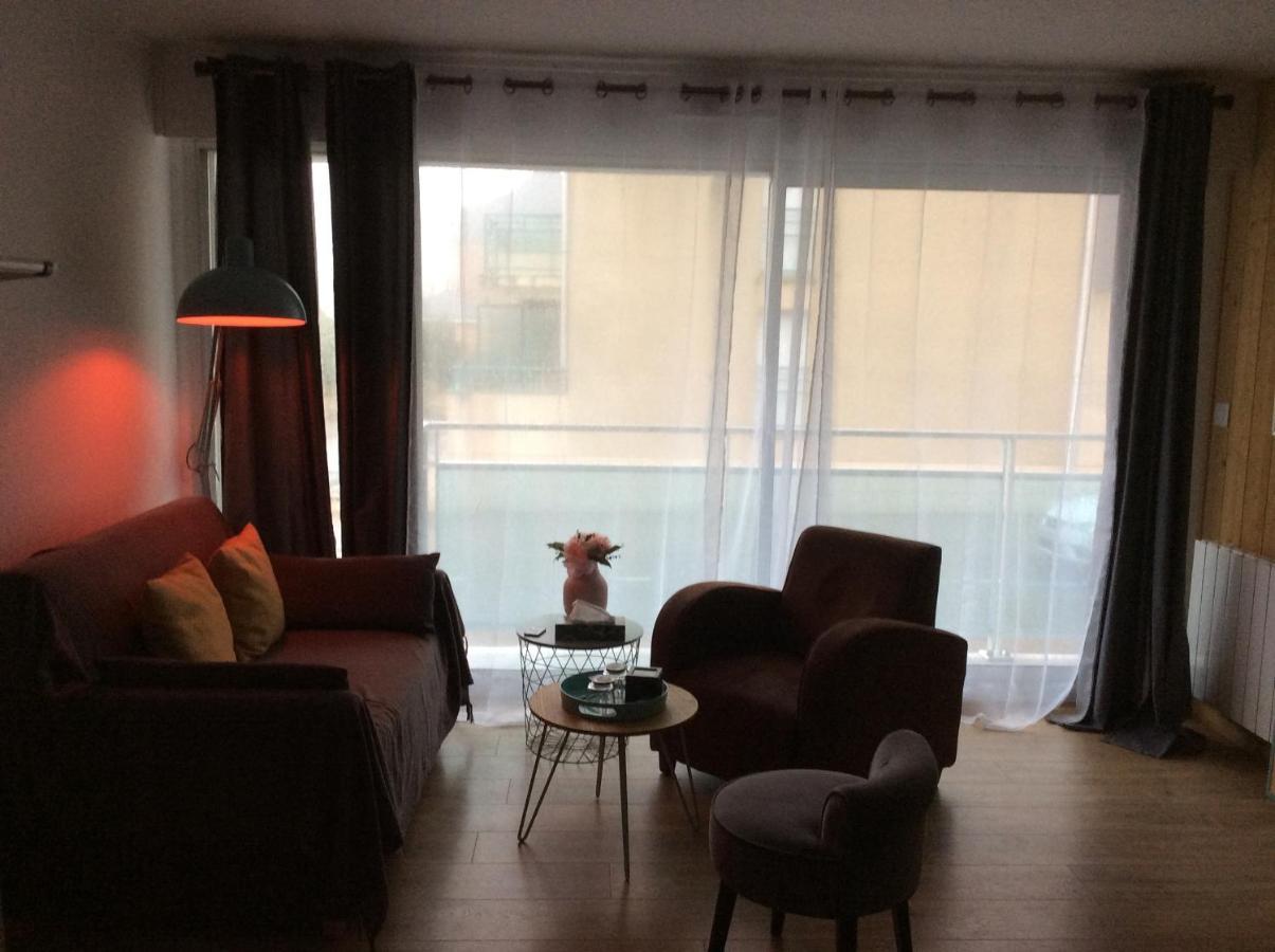 Les Obiones, Vue Laterale Mer, Fort Mahon Plage, Magnifique Studio Cabine 4P, Avec Balcon , Parking Prive Gratuit, Wifi, Classe 2 Etoiles, Exposition Plein Sud En Baie De Somme 외부 사진